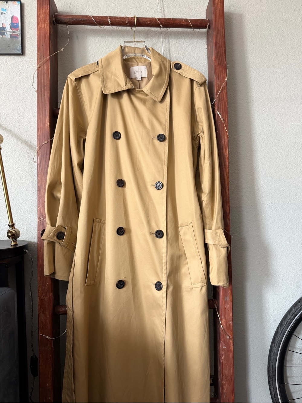 NWOT LOFT Classic Tan Trench Coat - Women's Long Double-Breasted Belted Trench - Picture 13 of 13